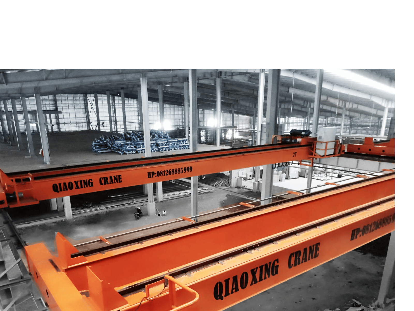 Double Girder Hoist Crane dengan kapasitas angkat tinggi dan desain yang efisien